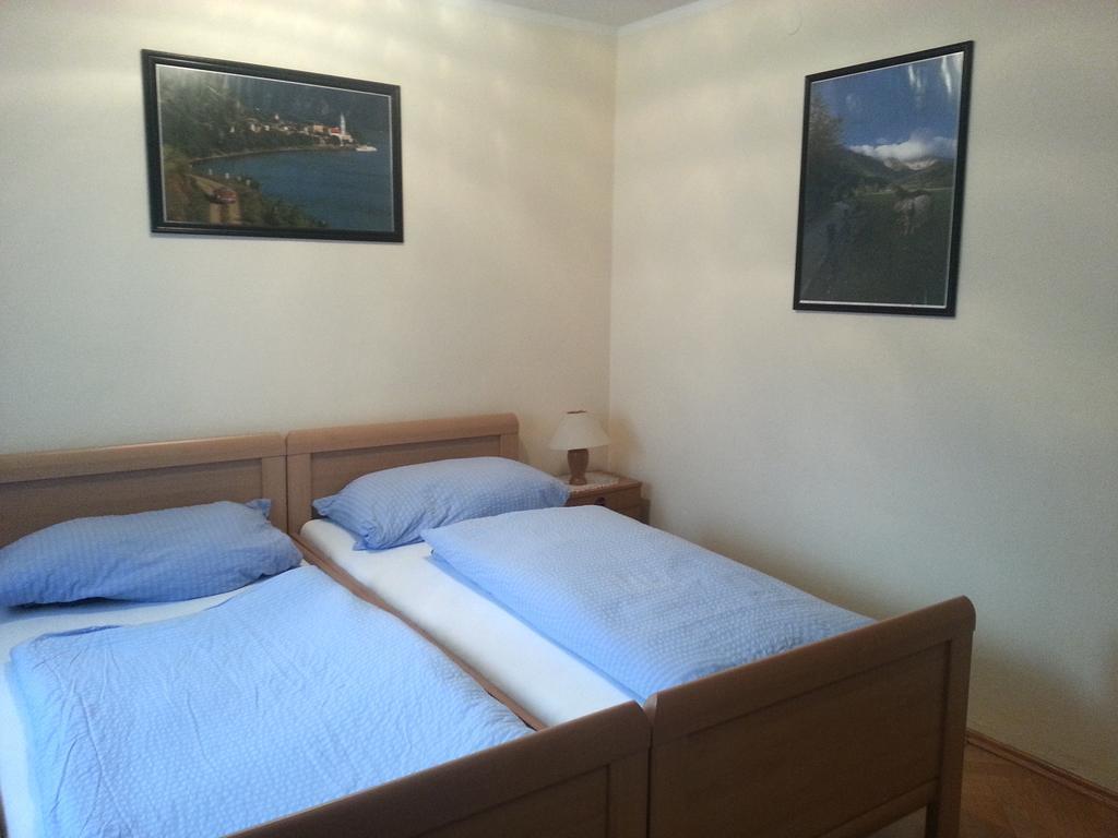 Sankt Pantaleon  Hotel - Landgasthof Winklehner חדר תמונה