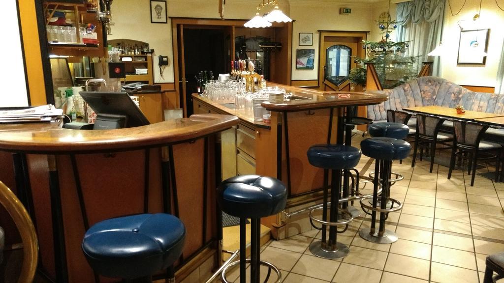 Sankt Pantaleon  Hotel - Landgasthof Winklehner מראה חיצוני תמונה